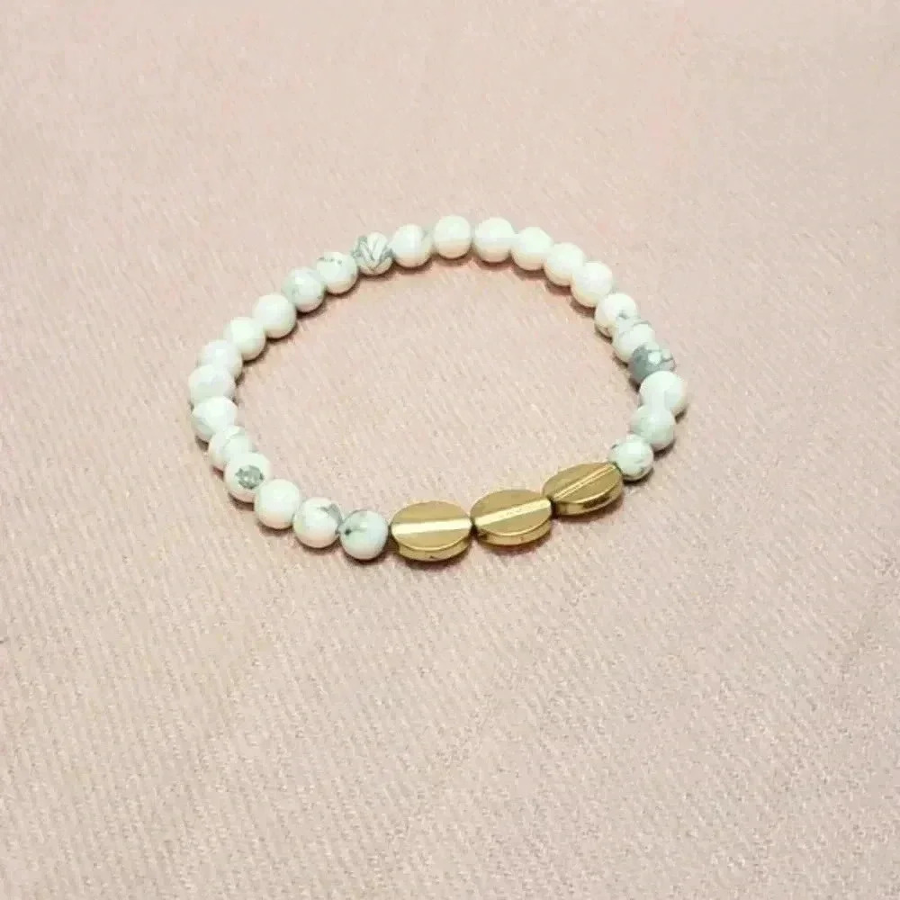 WHITE MARBLE STONE BRACELET - Picture 3 of 4